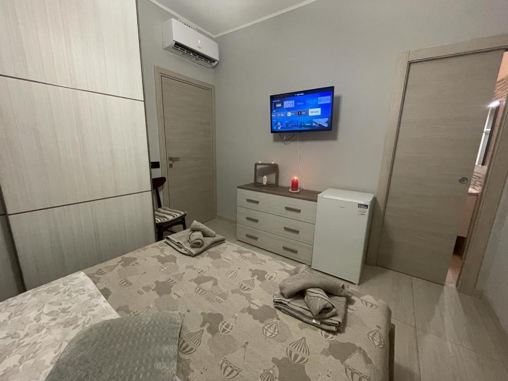 One Key Home Верона Екстериор снимка
