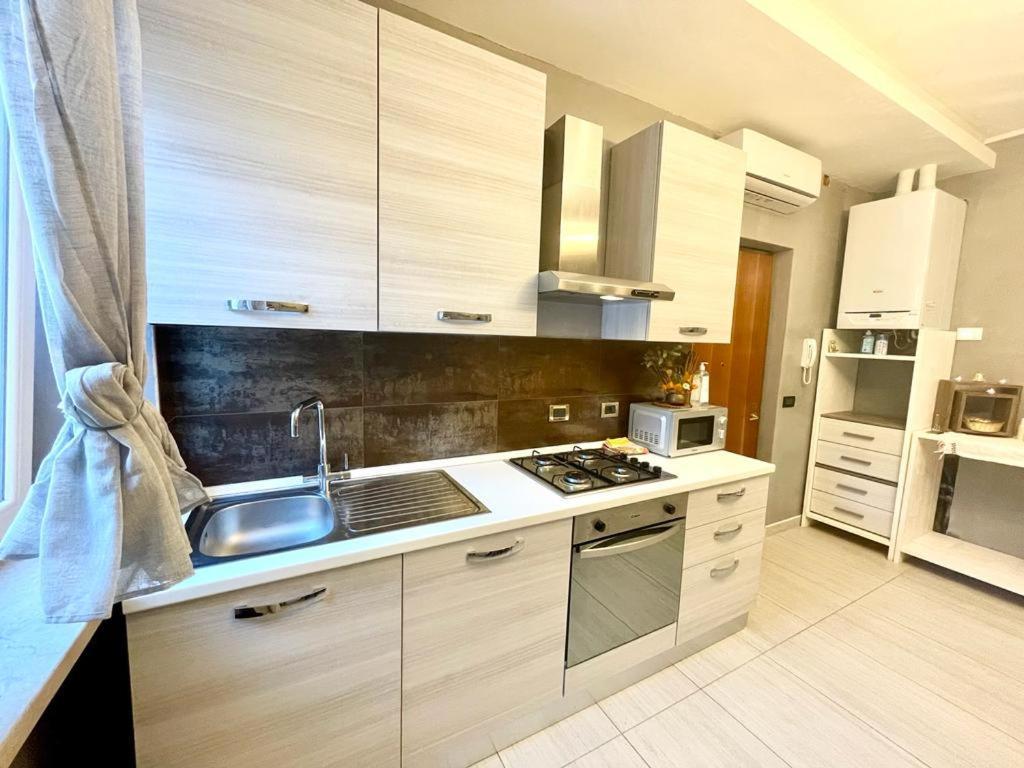 One Key Home Верона Екстериор снимка