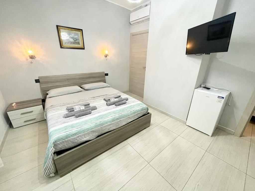 One Key Home Верона Екстериор снимка